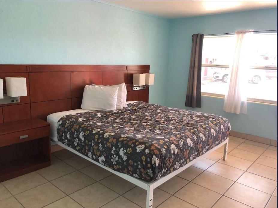ווינטר הייבן Economy Suites מראה חיצוני תמונה